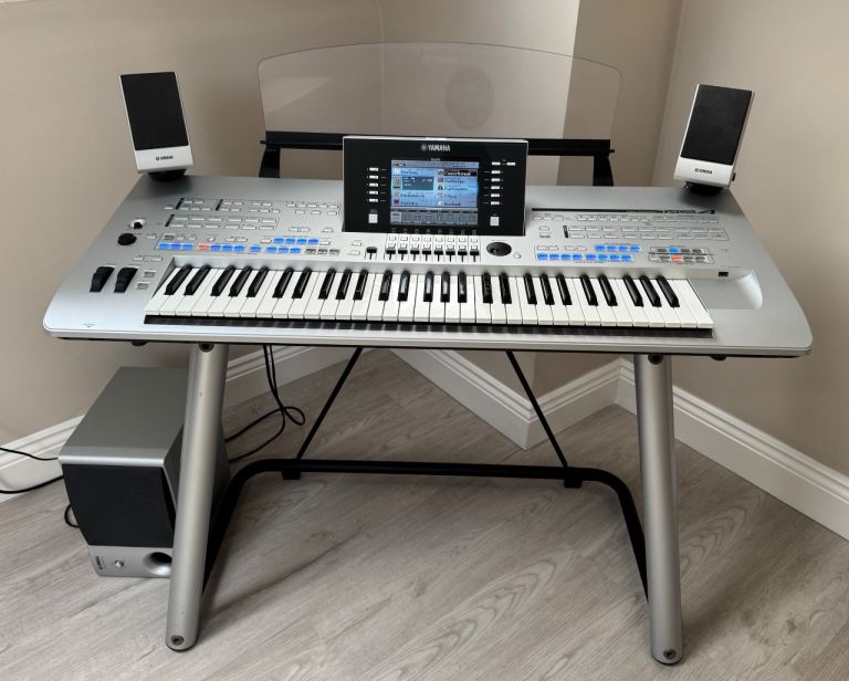 Yamaha Tyros 4