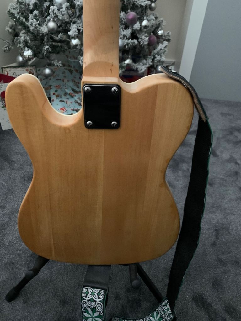Fender Telecaster Thinline Copy
