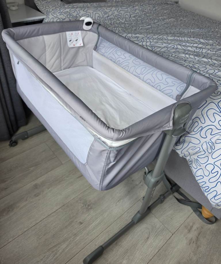 Chicco Next2Me Side Sleeping Crib – Grey, Good Condition