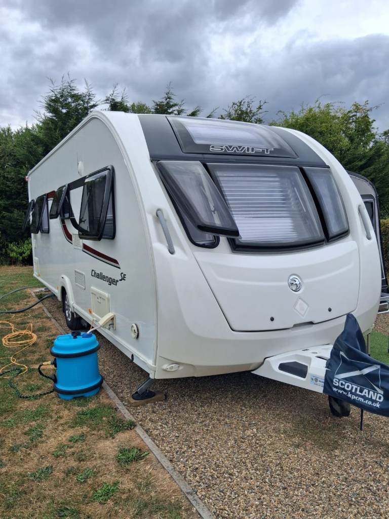 Swift challenger 580SE  caravan 2015