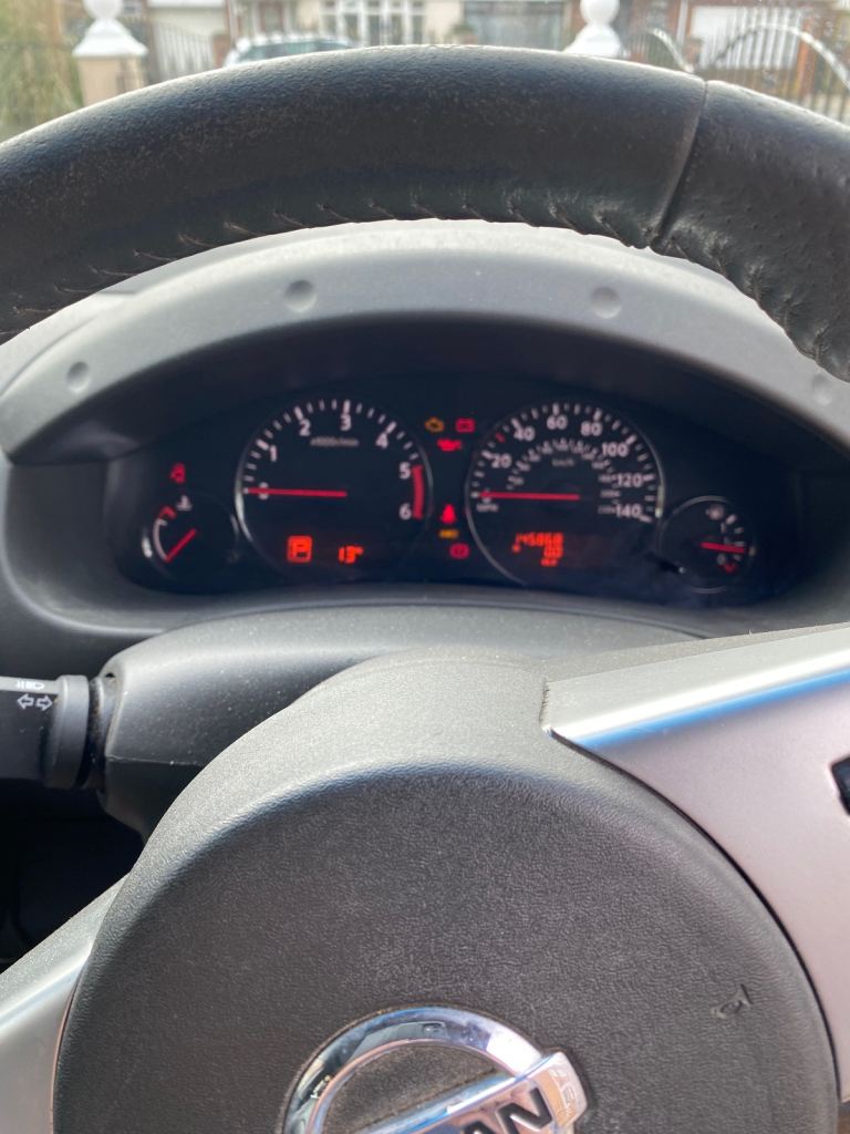 Nissan Navara v6 2011