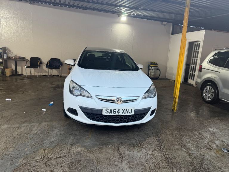Vauxhall, ASTRA GTC, Hatchback, 2014, Manual, 1364 (cc), 3 doors