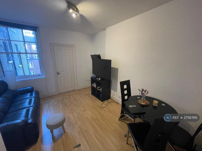 2 bedroom flat in Lisson House, London, NW1 (2 bed) (#2758769)