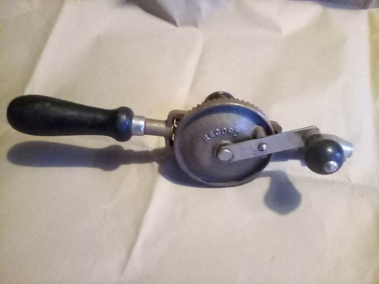 Record hand drill