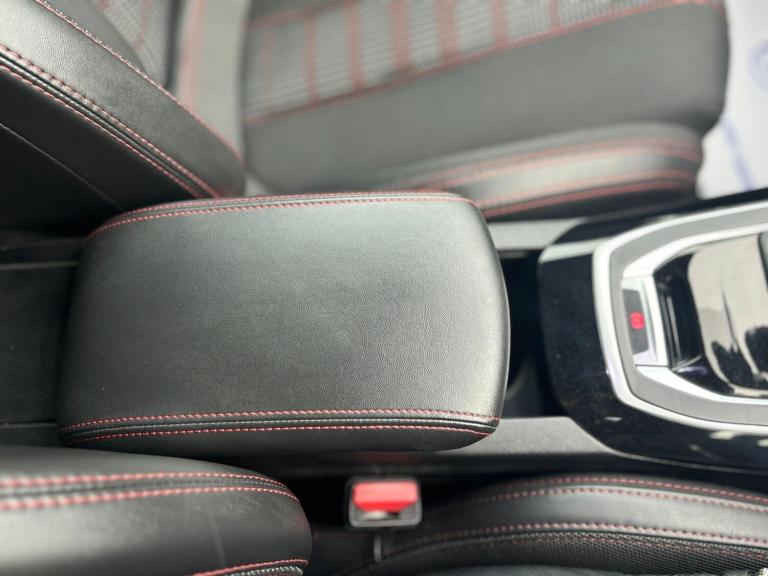 2017 Peugeot 308 1.6 BlueHDi 120 GT Line 5dr HATCHBACK DIESEL Manual