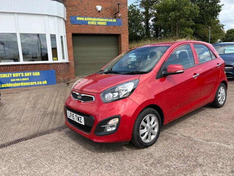 Kia Picanto 1.0 2 5dr 6 SERVICE STAMPS,