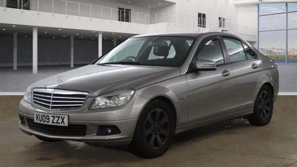 2009 Mercedes-Benz C Class 1.6 C180K BlueEfficiency SE Auto Euro 4 4dr SALOON Petrol Automatic