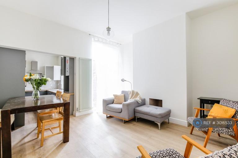 3 bedroom house in Abbey Hey Lane, Abbey Hey, Manchester, M18 (3 bed) (#3016533)