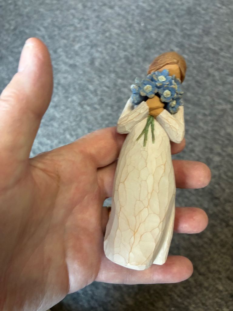 Willow Tree ‘Forget-me-not’