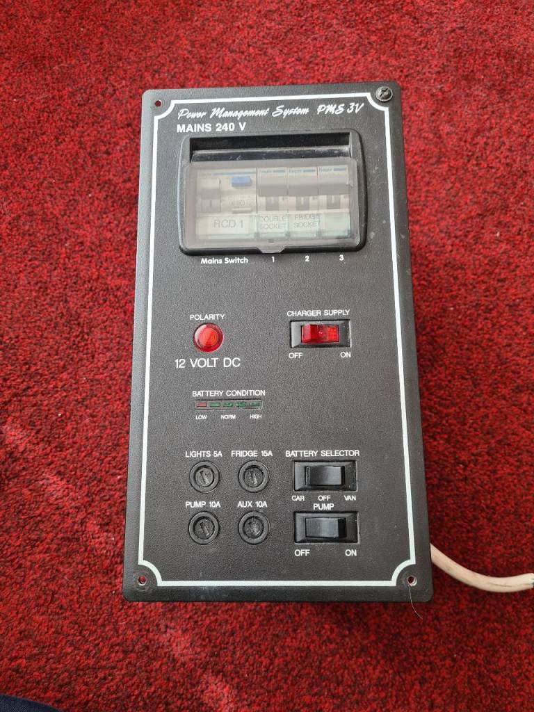 Power management system charger for camper van. Excellent condition £100