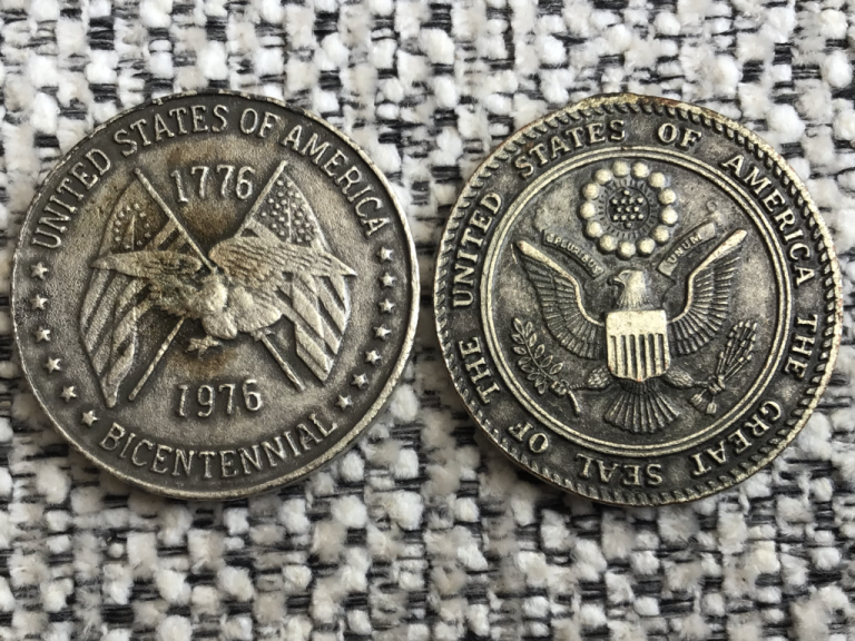  SELECTION OF US  COINS 