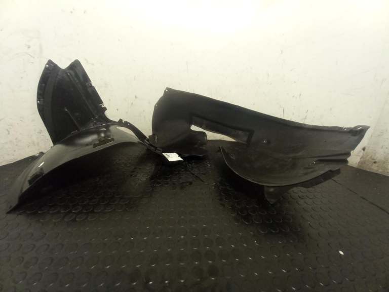 Audi A3 Inner Wing Liner Mud Splash Guard 2003-2013 8p0821171g