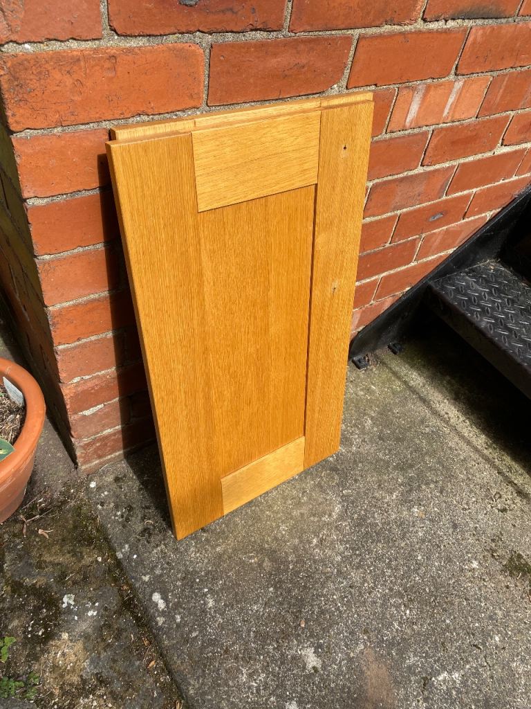 2X Solid Oak Wooden Shaker Kitchen Doors
