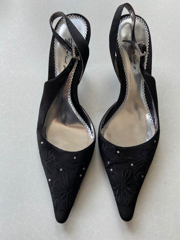 Dolcis Black pointed toe, 6cm medium heeled shoes with rhinestones, size 6