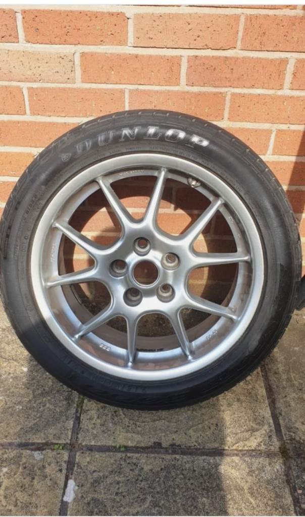 Alloy with tyre