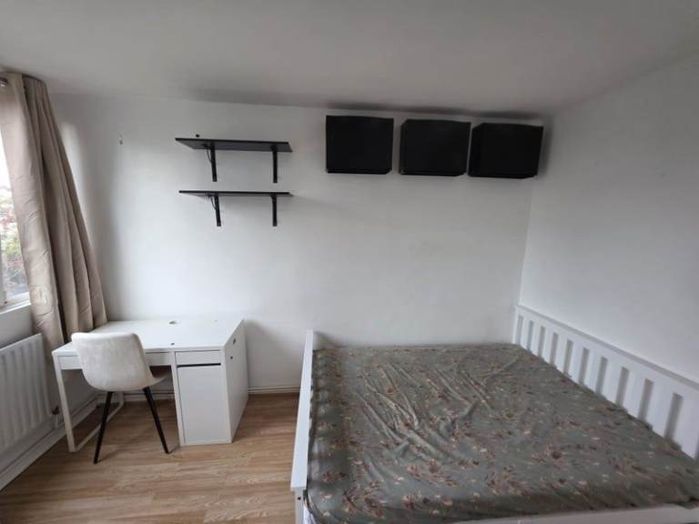 🏡 Double Room Near Shadwell