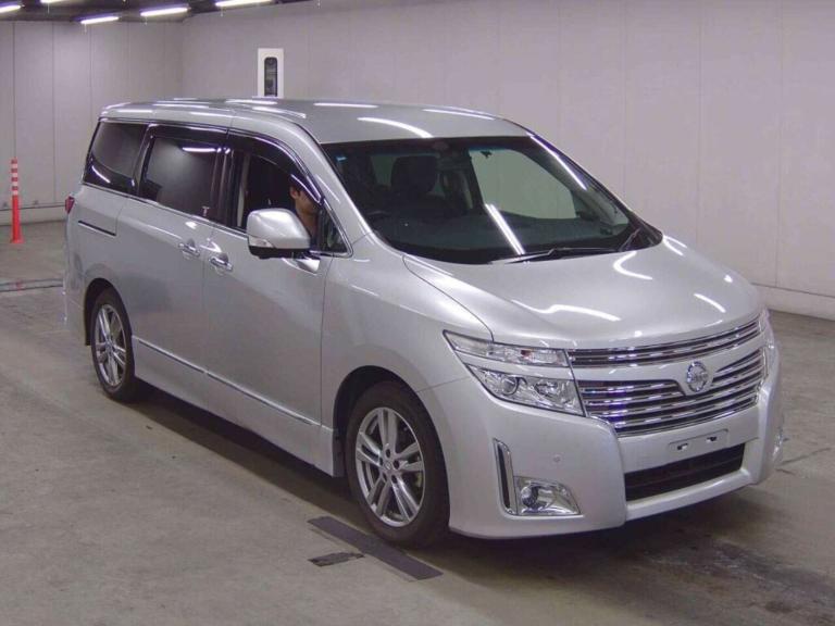 2013 Nissan Elgrand 250 HIGHWAY STAR MPV Petrol Automatic