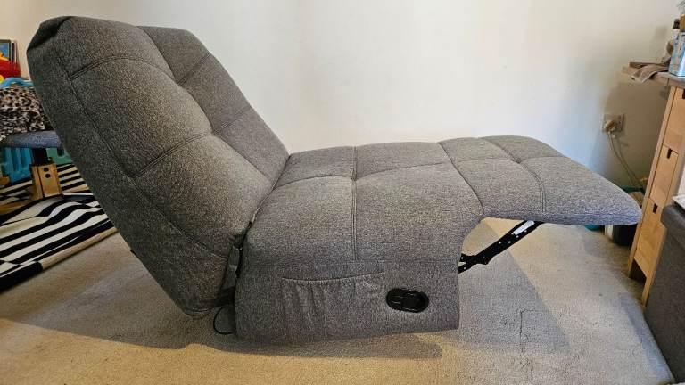 Austin Swivel & Rocker Manual Fabric Recliner Chair Grey