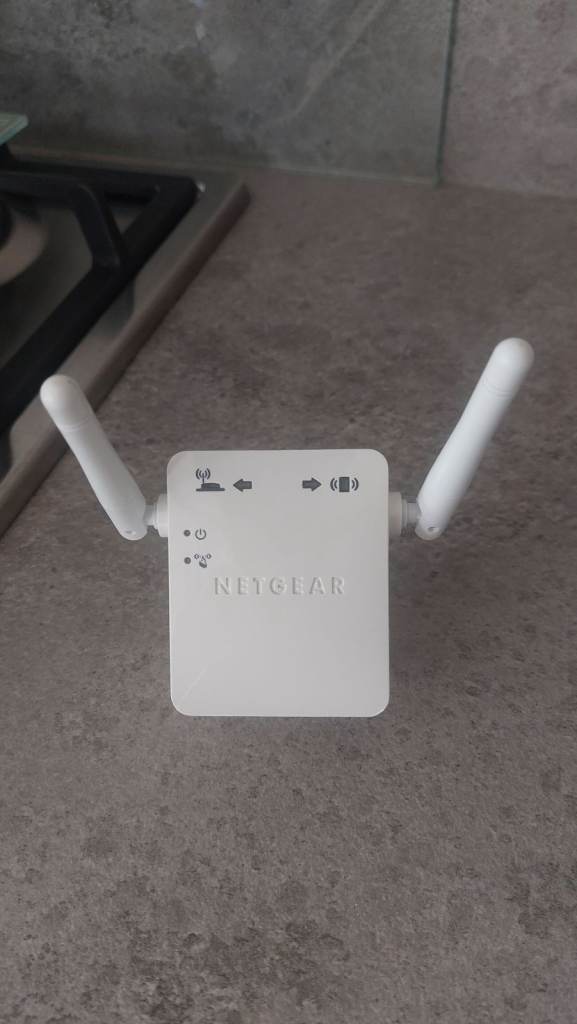 Wi-Fi range extender