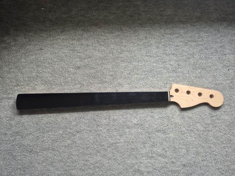 Mighty Mite MM2919-M Fretless P-Bass Neck – Ebonol Fingerboard