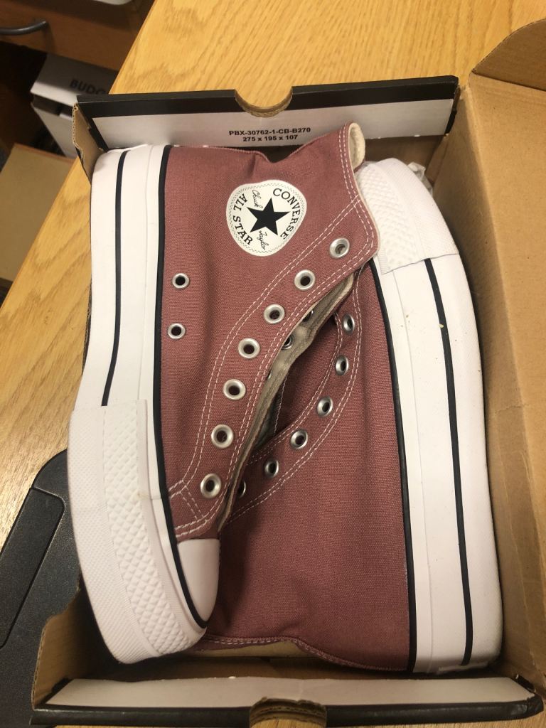 Converse size 5