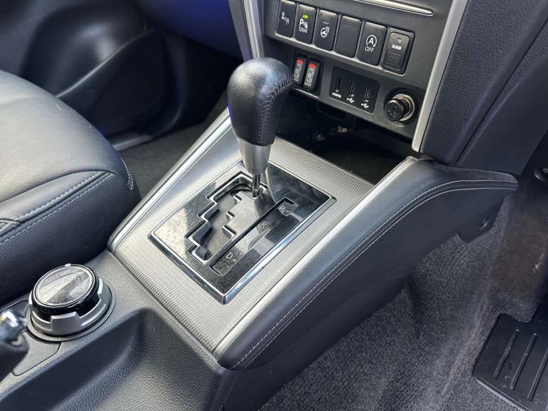 2021 Mitsubishi L200 2.3 L200 Barbarian X DI-D Auto 4WD Pickup Diesel Automatic