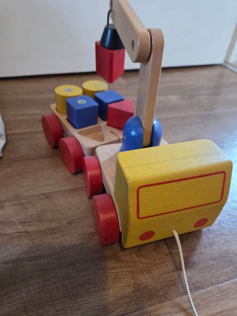 Ikea Uppstå crane with magnetic blocks