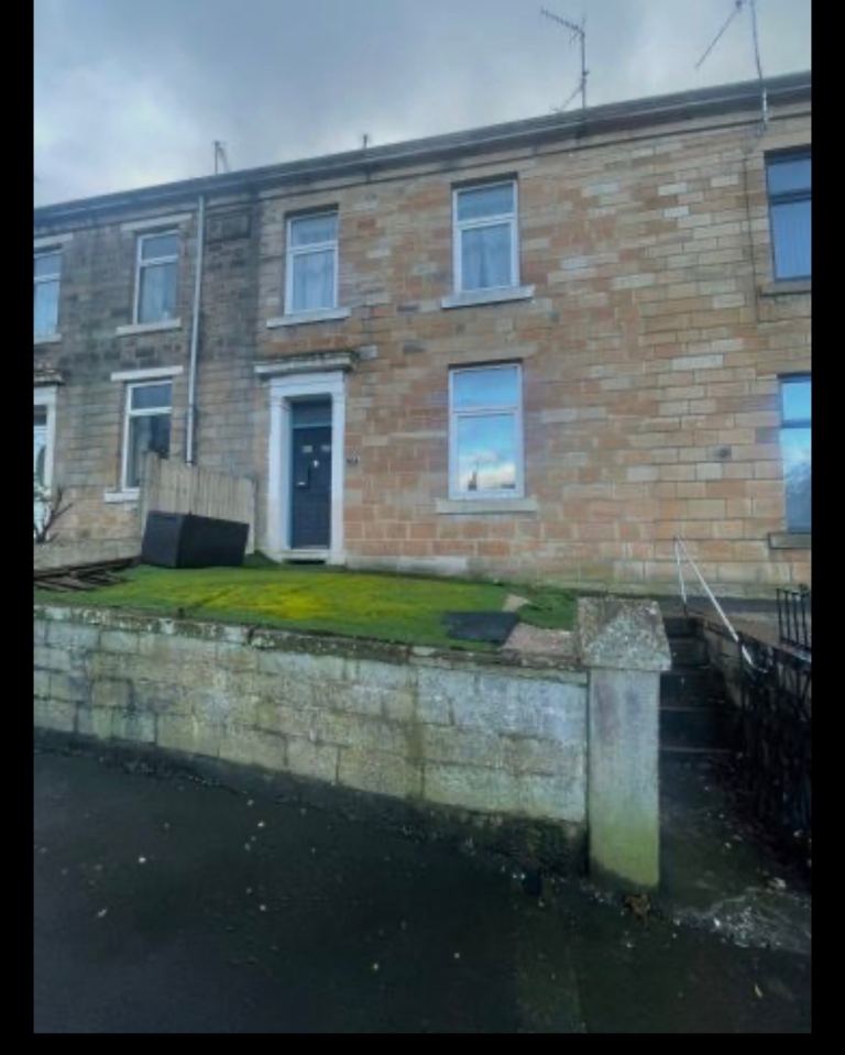 sale house 3 bedroom Manchester road Accrington £145,000