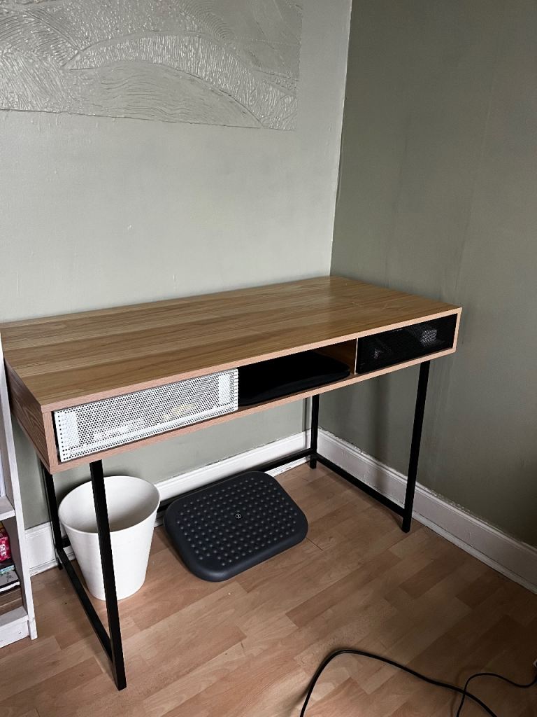 Light Wood Desk with Black Metal Legs - Good Condition