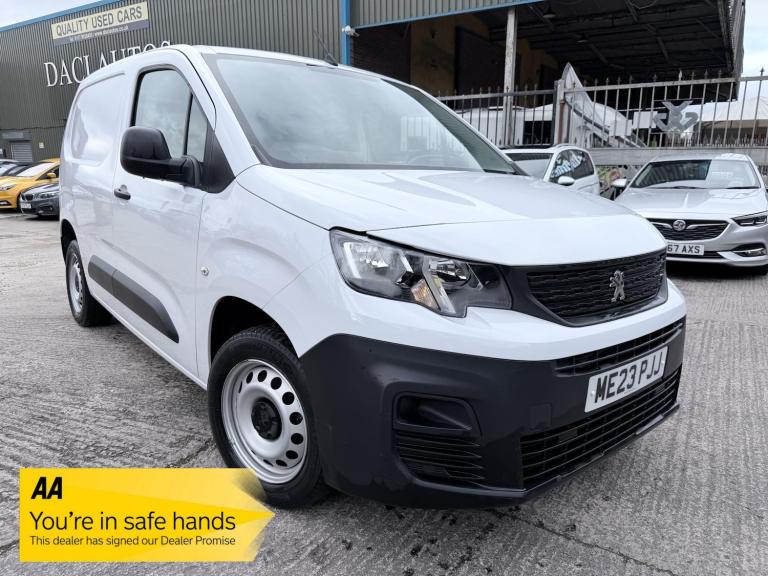 2023 Peugeot Partner 1000 1.5 BlueHDi 100 Professional Premium + Van PANEL VAN DIESEL Manual