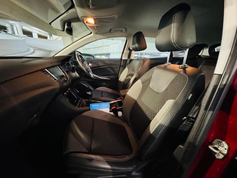 2018 Vauxhall Grandland X 1.2 Turbo Sport Nav Euro 6 (s/s) 5dr HATCHBACK Petrol Manual