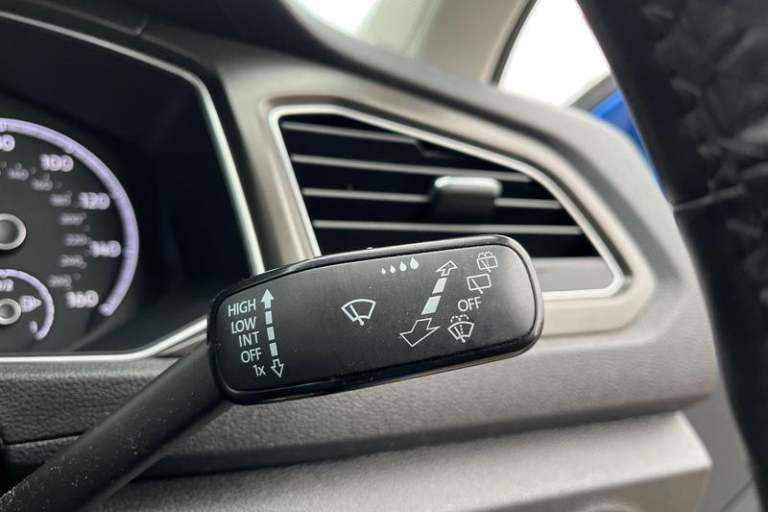 2019 Volkswagen T-Roc 1.6 TDI SE SUV 5dr Diesel Manual Euro 6 (s/s) (115 ps)- Parking Sensors Man...