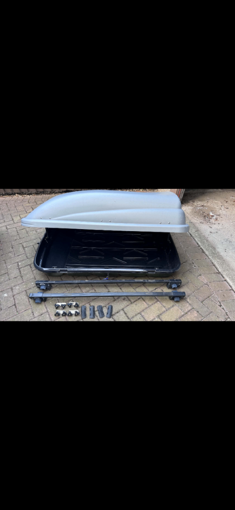 Halfords Roof Box