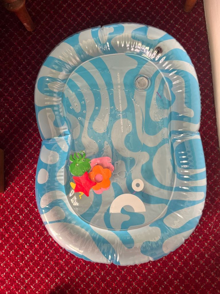 Free Cat water play mat 