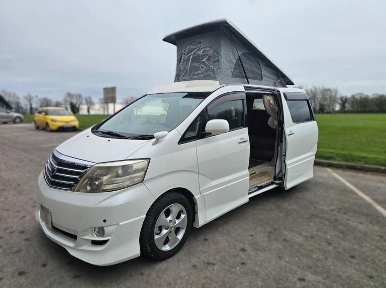 Toyota Alphard camper conversion