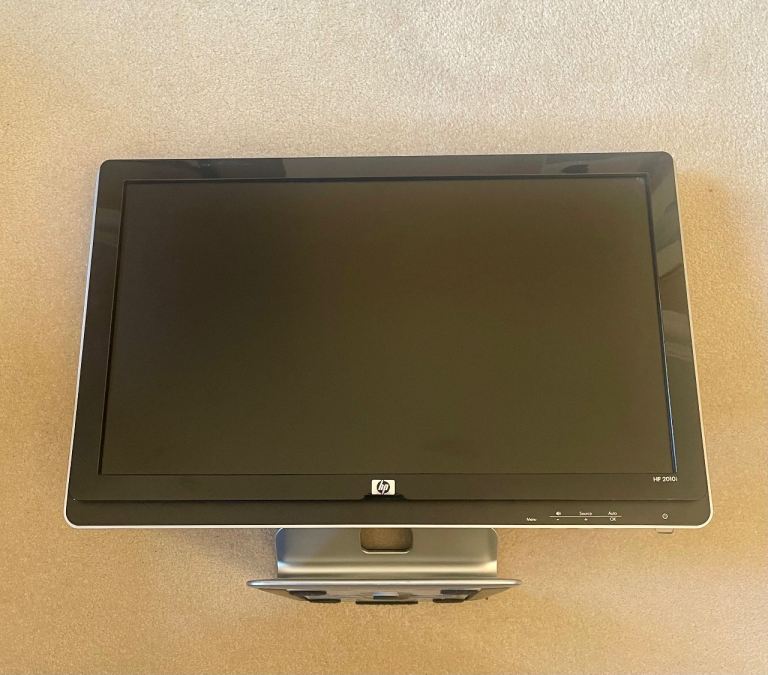 HP PC Monitor 20” WORKING with cables