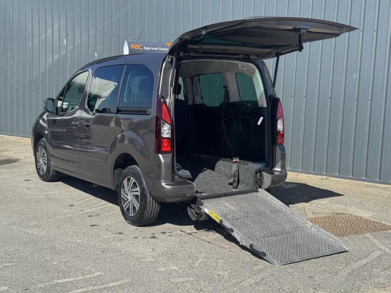CITROEN BERLINGO 1.6 BlueHDi Feel WAV (Wheelchair Accessible Vehicle) 2018