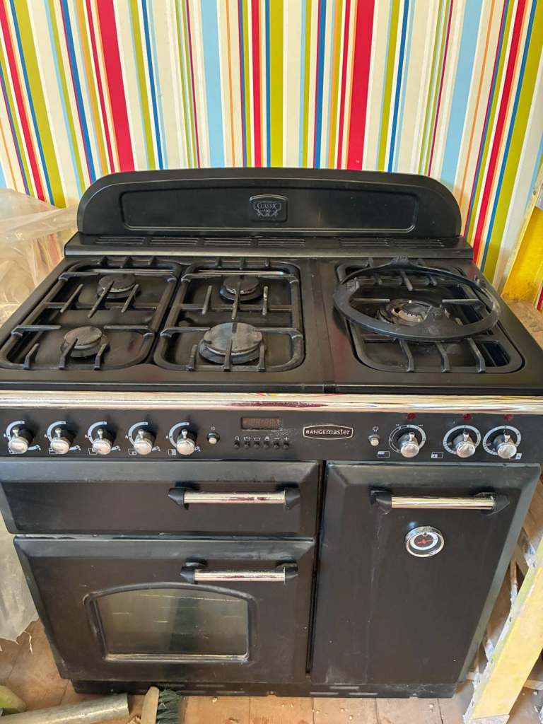 Rangemaster Classic 90 Dual Fuel - Black - PRICE REDUCED FOR QUICK SALE ...