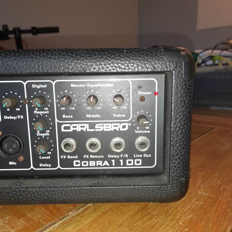 Carlsbro cobra amp