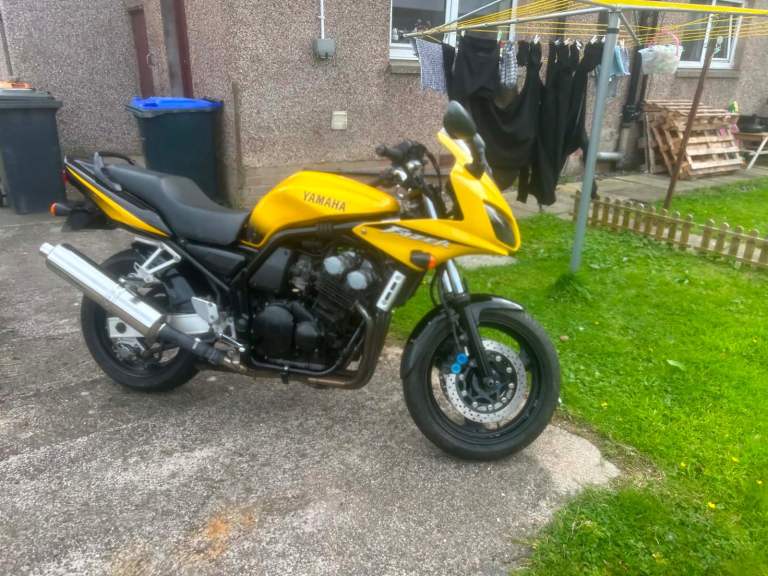 Yamaha Fazer 600cc 2002 Very low miles at 9k 1 Years Mot 