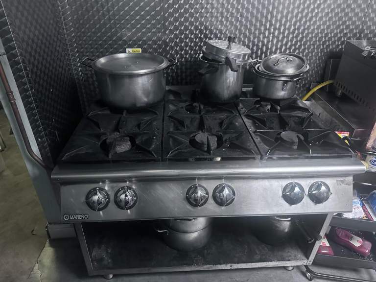 Mareno Commercial 6 Burner Gas Cooker – Stainless Steel