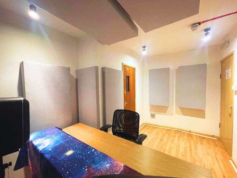 Music Studio | Soundproofed Room to Rent in Wimbledon South West London SW19