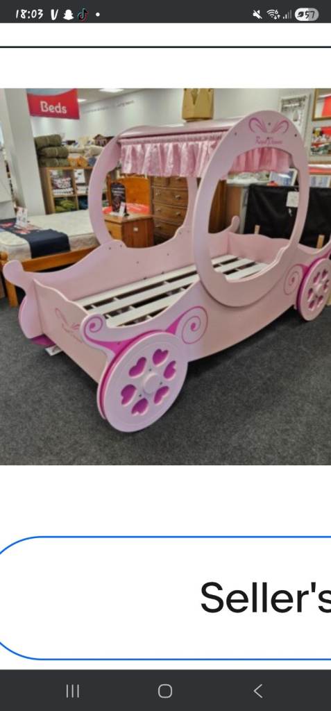 Princess Carriage Toddler Bed – Pink, Good used Condition