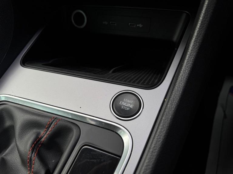 2021 SEAT Ateca 2.0 TDI FR DSG 4Drive Euro 6 (s/s) 5dr HATCHBACK Diesel Automatic