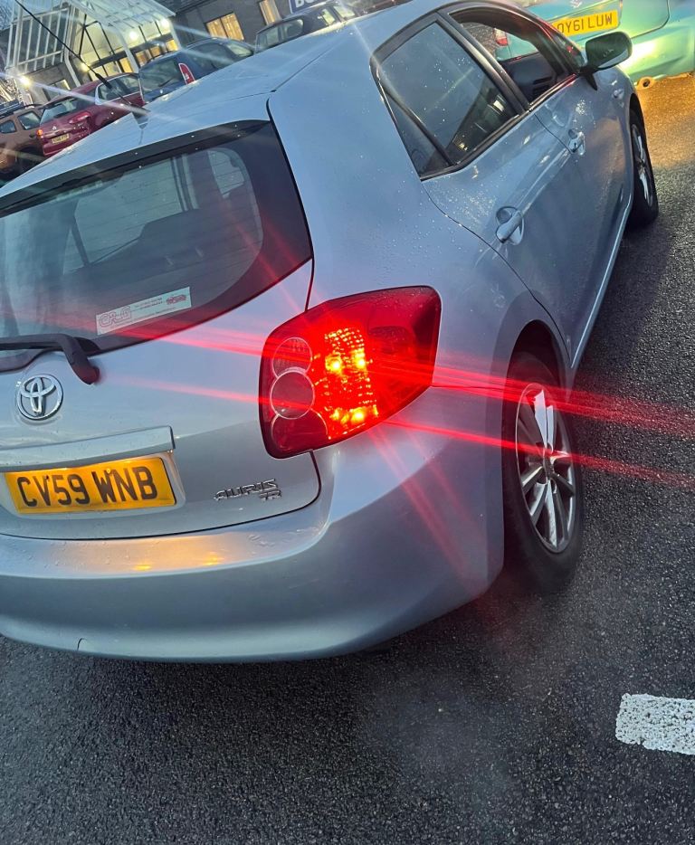 Toyota, AURIS, Hatchback, 2009, Manual, 1329 (cc), 5 doors