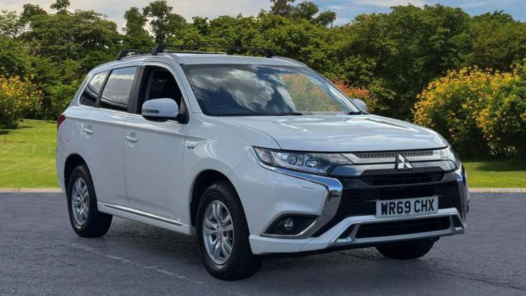 2019 Mitsubishi Outlander Petrol 2.4 PHEV Reflex Commercial Auto Estate Estate Hybrid Automatic