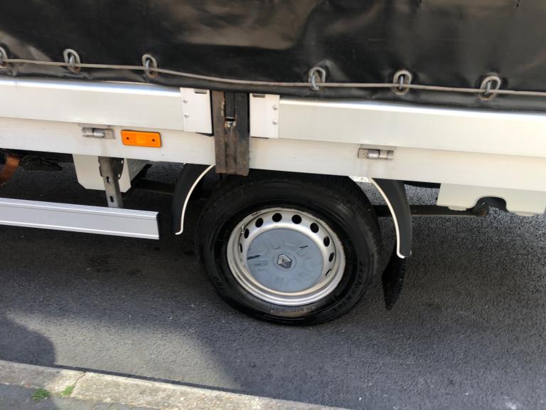 2024 Renault Master LEFT HAND DRIVE CURTAIN SIDE SLEEPER CAB Cutainside  Diesel Manual