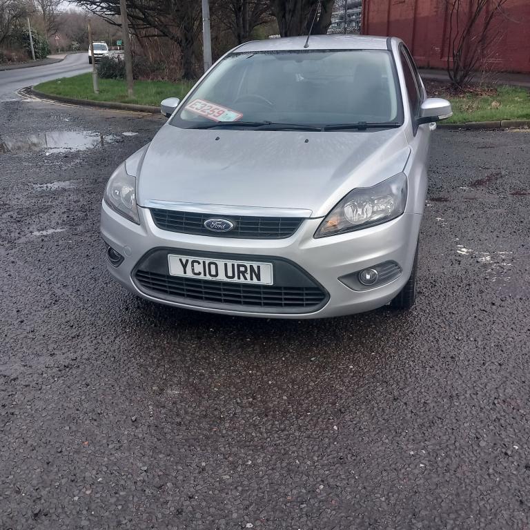 2010 Ford Focus 1.6 Zetec 5dr HATCHBACK Petrol Manual