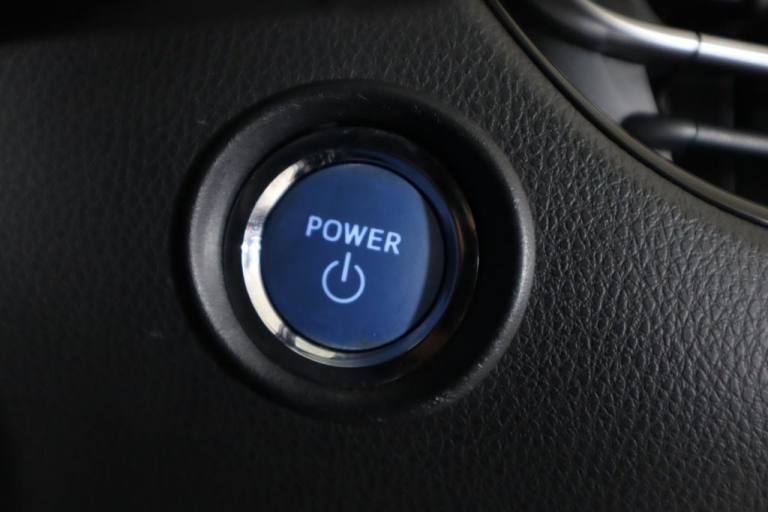 2017 Toyota C-HR 1.8 VVT-h Excel SUV 5dr Petrol Hybrid CVT Euro 6 (s/s) (122 ps) HATCHBACK PETROL...