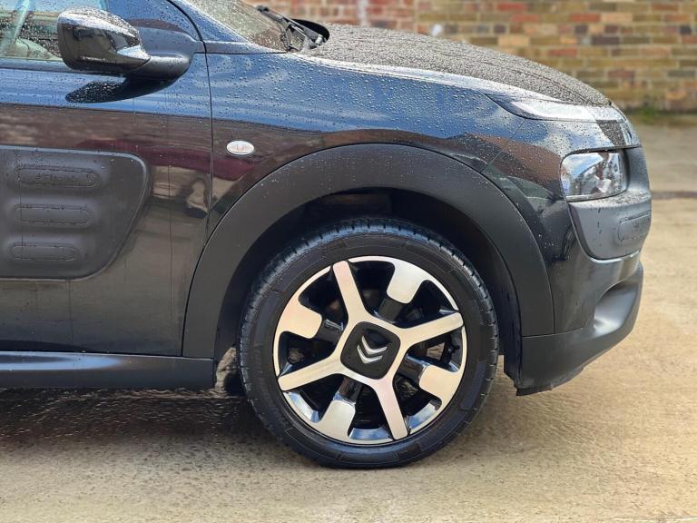 CITROEN C4 CACTUS 1.2 PureTech Flair ETG5 Euro 6 (s/s) 5dr 2017